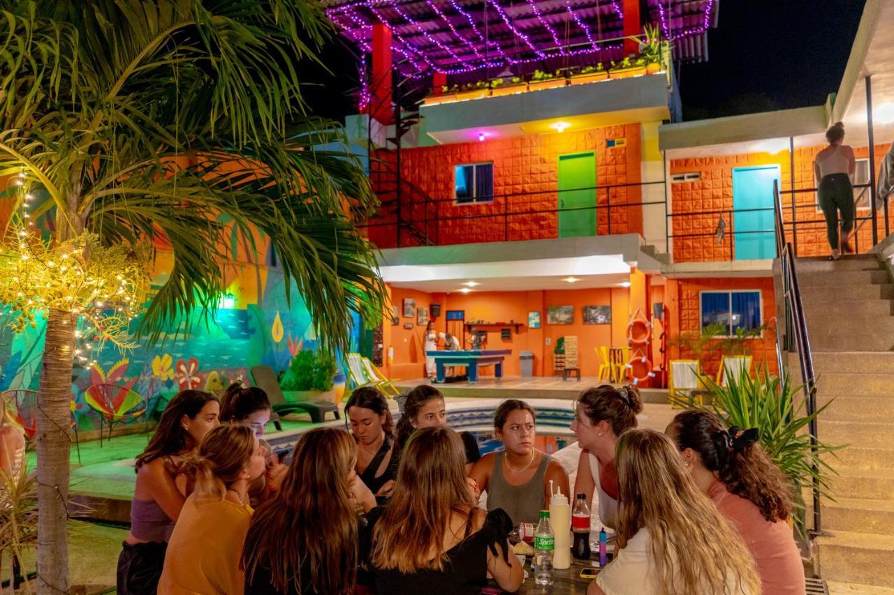Hostel Nirvana تاجانجا المظهر الخارجي الصورة